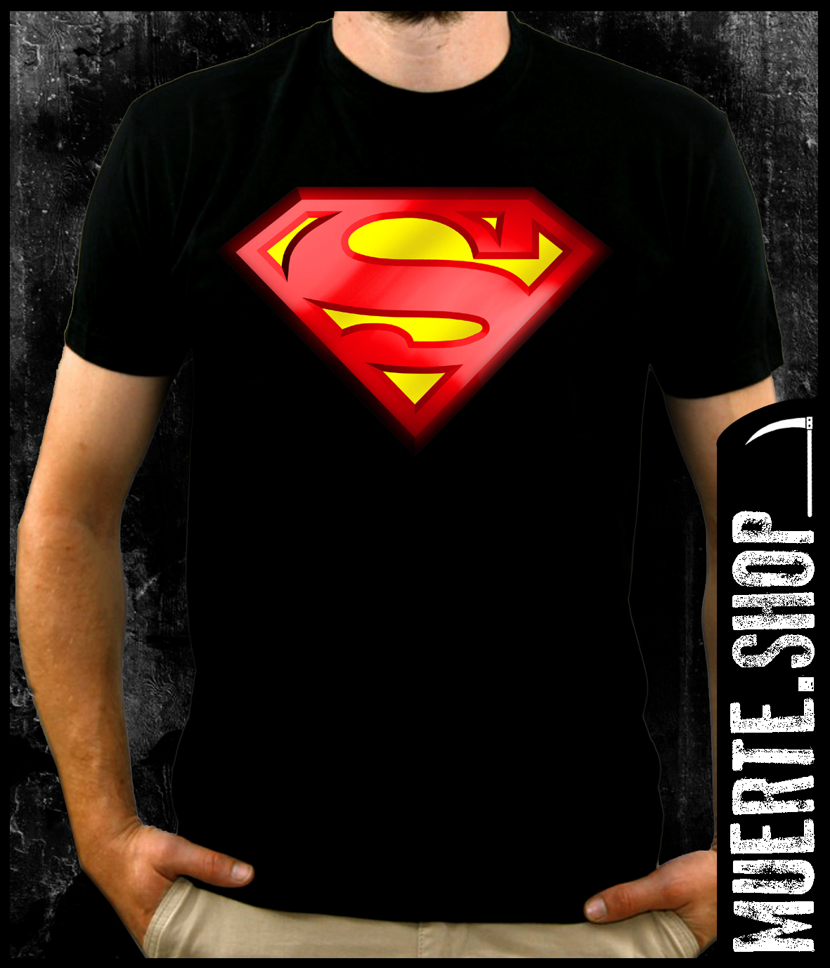 Черна тениска SUPERMAN LOGO Черна тениска SUPERMAN LOGO
